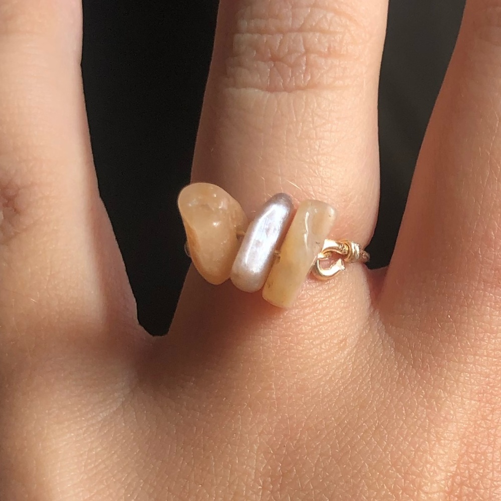 Sunstone Cluster Gold Ring